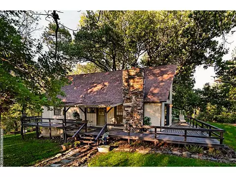 22500 E War Eagle Rd, Springdale, AR 72764 photo 2