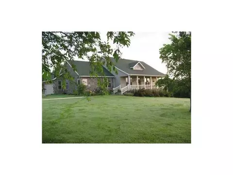 10 Estep Ln, Noel, MO 64854 photo 1