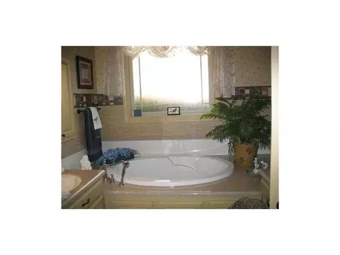 10 Estep Ln, Noel, MO 64854 photo 12