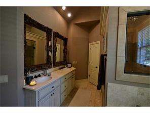 2882 Willow Bend Cir, Springdale, AR 72762 photo 12