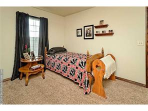 160 Willow Dr, Centerton, AR 72719 photo 8