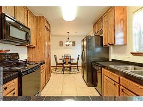 160 Willow Dr, Centerton, AR 72719 photo 2