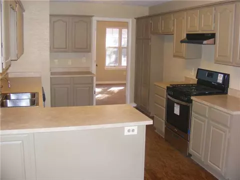 807 Comanche Dr, Gentry, AR 72734 photo 5