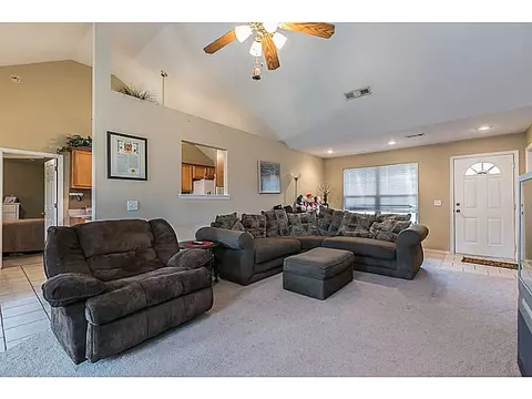 516 Ash St, Lowell, AR 72745 photo 6