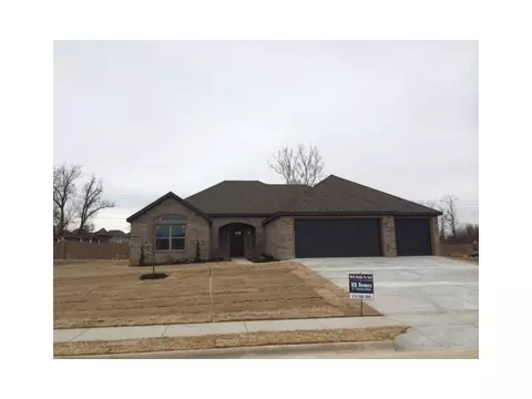 2013 Price Ave, Lowell, AR 72745 photo 1