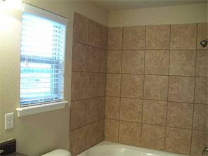 1601 Belvedere St, Centerton, AR 72719 photo 5