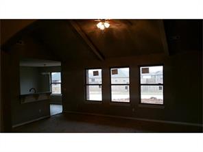 222 Peyton St, Lowell, AR 72745 photo 4