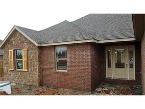 222 Peyton St, Lowell, AR 72745 photo 2