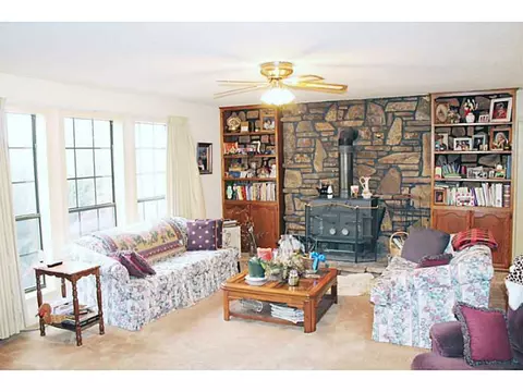 20575 Wade Rd, Springdale, AR 72764 photo 2
