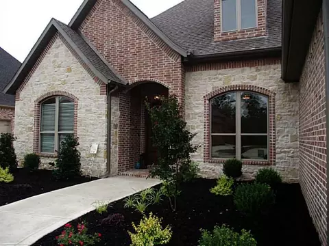 3311 Oak Tree Dr, Centerton, AR 72719 photo 2