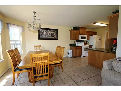 711 Tyler St, Centerton, AR 72719 photo 10