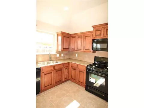 684 Olivia Ln, Centerton, AR 72719 photo 5