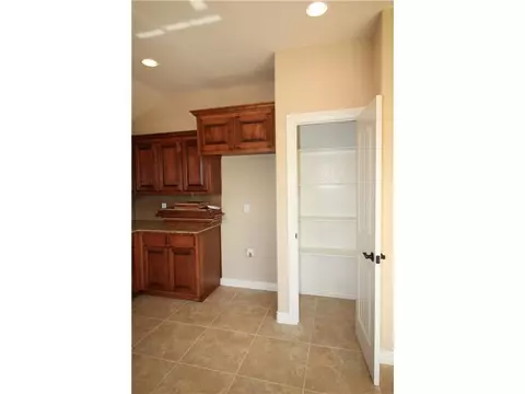 684 Olivia Ln, Centerton, AR 72719 photo 6