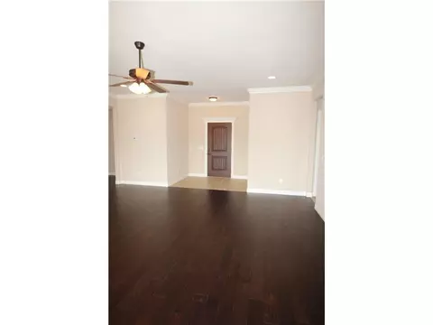684 Olivia Ln, Centerton, AR 72719 photo 3
