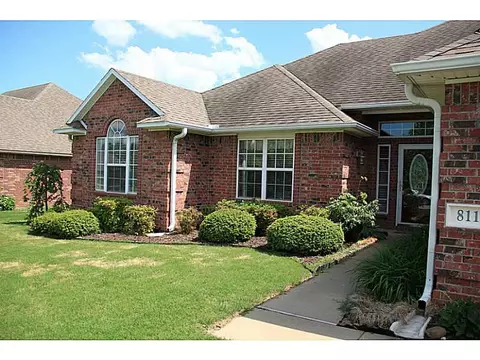 811 Nicholson Ave, Springdale, AR 72764 photo 2