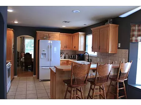 811 Nicholson Ave, Springdale, AR 72764 photo 9