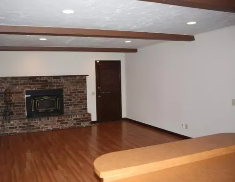 16 Cardinal Ct, Rogers, AR 72756 photo 4