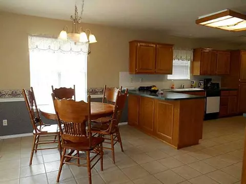 110 Birch St, Centerton, AR 72719 photo 6