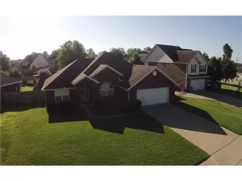 3231 Eagle Crest Crst, Springdale, AR 72762 photo 2