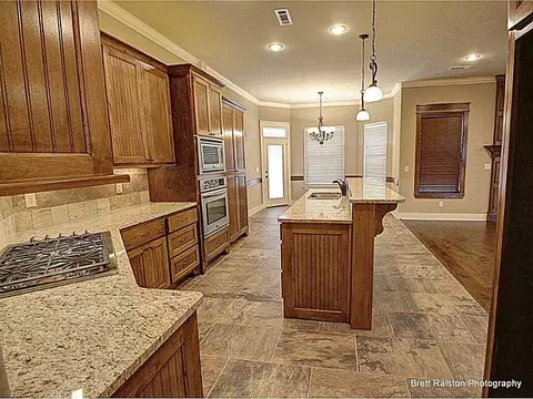 201 Florence Dr, Centerton, AR 72719 photo 9
