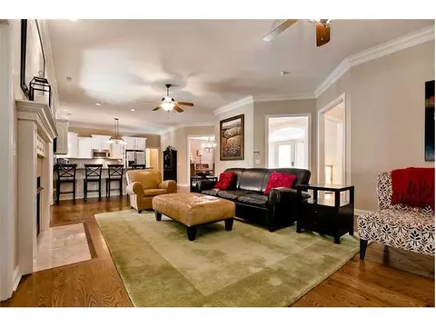 8 Wembly Dr, Rogers, AR 72758 photo 4