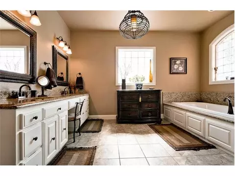 8 Wembly Dr, Rogers, AR 72758 photo 11