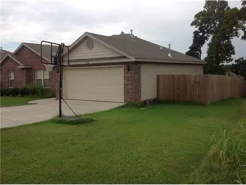 3438 Oglethorpe Street St, Springdale, AR 72764 photo 2
