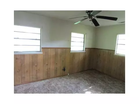 209 E Sunset Ave, Springdale, AR 72764 photo 9