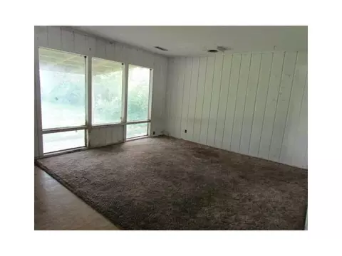 209 E Sunset Ave, Springdale, AR 72764 photo 6