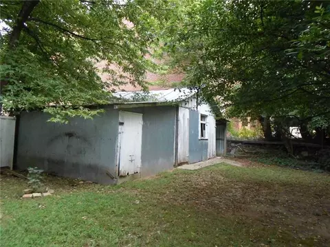 521 Spring St, Springdale, AR 72764 photo 17
