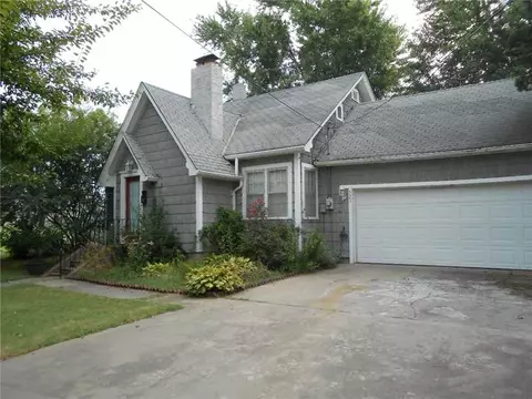 521 Spring St, Springdale, AR 72764 photo 25