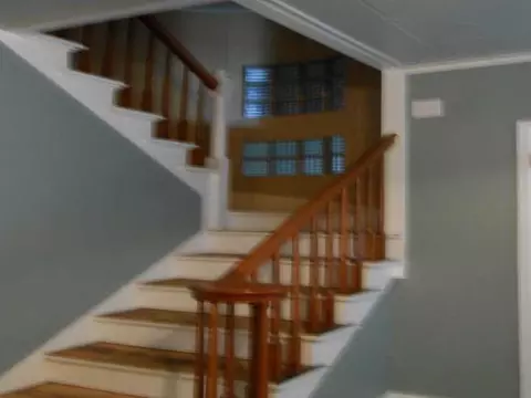 521 Spring St, Springdale, AR 72764 photo 5