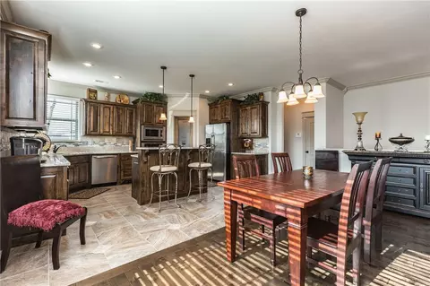 320 Sicily Dr, Centerton, AR 72719 photo 7