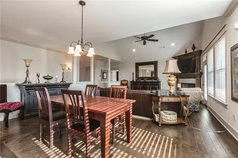 320 Sicily Dr, Centerton, AR 72719 photo 10