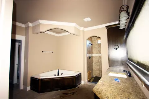 210 Sicily Dr, Centerton, AR 72719 photo 8