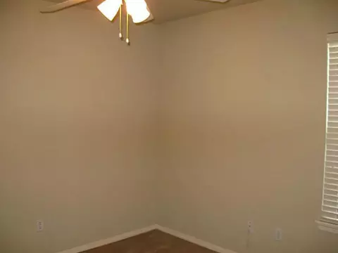 209 E Post Rd, Rogers, AR 72758 photo 5