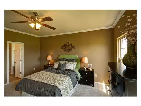 215 Devonshire Ave, Lowell, AR 72745 photo 4