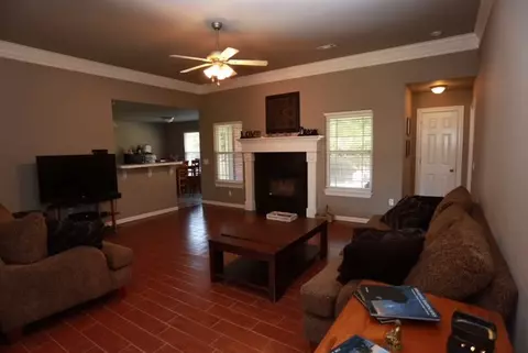 233 Brandon Loop, Springdale, AR 72762 photo 3