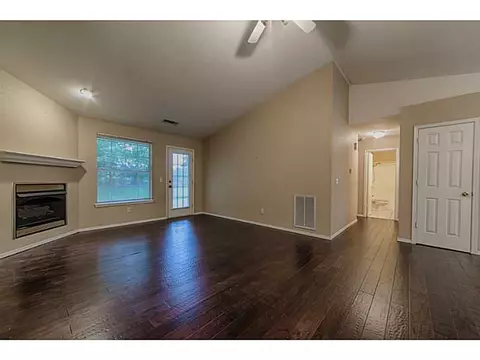 525 Evergreen Cir, Lowell, AR 72745 photo 6