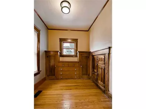 110 E Crawford Ave, Gentry, AR 72734 photo 9
