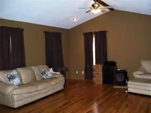 Undisclosed, Lamar, AR 72846 photo 3