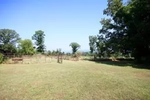 Undisclosed, Lamar, AR 72846 photo 26