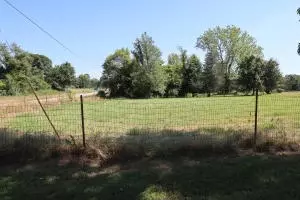Undisclosed, Cecil, AR 72930 photo 52