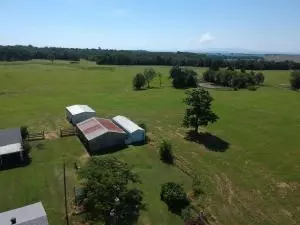 Undisclosed, Cecil, AR 72930 photo 46