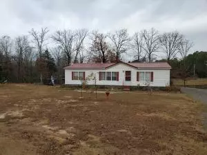 Undisclosed, Dover, AR 72837 photo 3