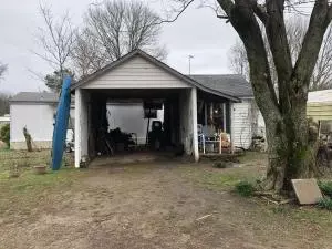 Undisclosed, Russellville, AR 72802 photo 3