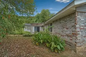 Undisclosed, Dardanelle, AR 72834 photo 34