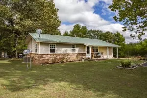 Undisclosed, Dover, AR 72837 photo 2