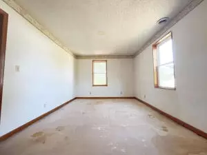 Undisclosed, Lamar, AR 72846 photo 12
