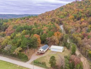 332 Co Rd 3611, Lamar, AR 72846